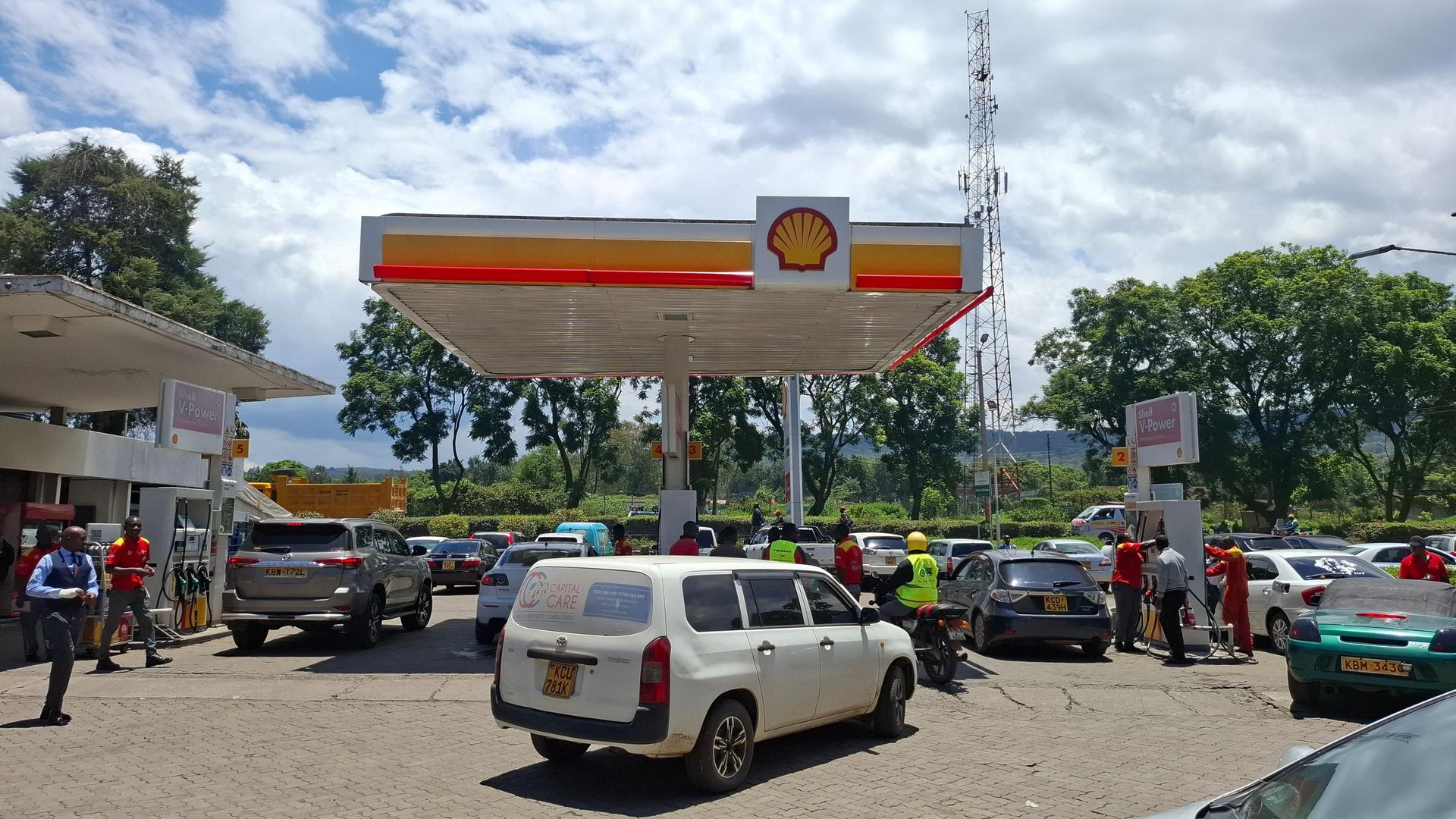 Nakuru fuel crunch: Motorists forced to pay hefty prices for alternative fuel product