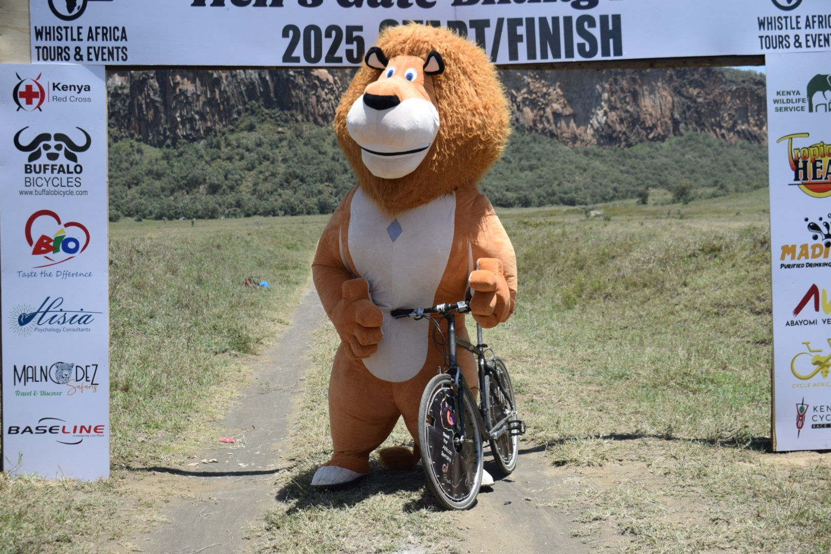 How I survived Hell's Gate Biking Fest after admitting that I can't ride a bicycle